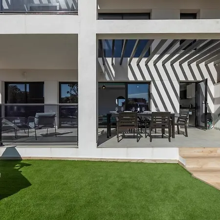 Апартаменты Medano4you The Strelitzia Terrace *