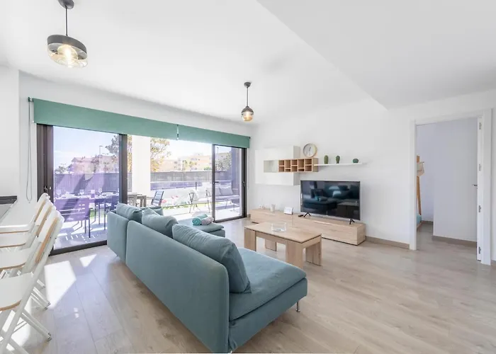 Medano4you The Strelitzia Terrace אל מדאנו