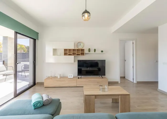 Medano4you The Strelitzia Terrace * אל מדאנו